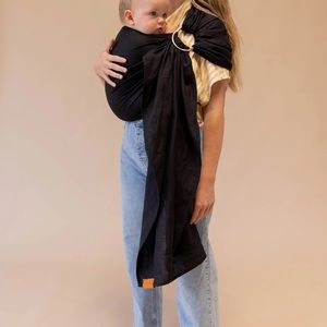 Wildbird ring sling linen in Raven color